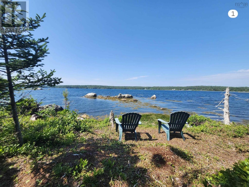 216 Hartz Point Road, Hartz Point