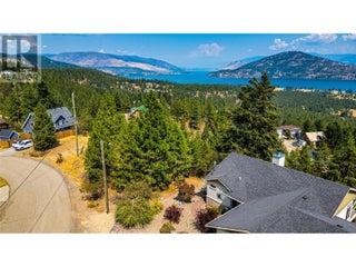 383 Lakewood Road. Vernon, British Columbia