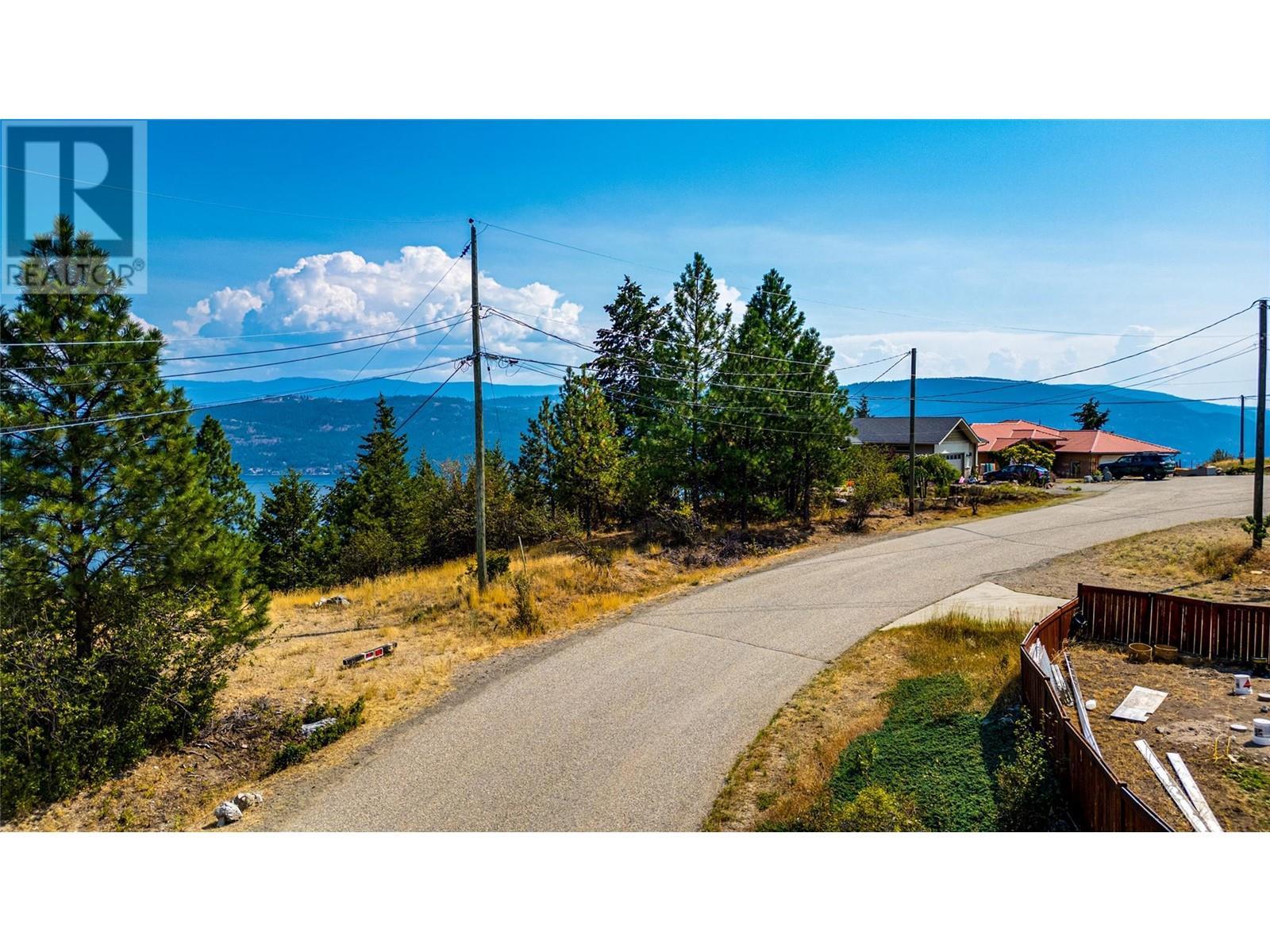 383 Lakewood Road. Vernon, British Columbia