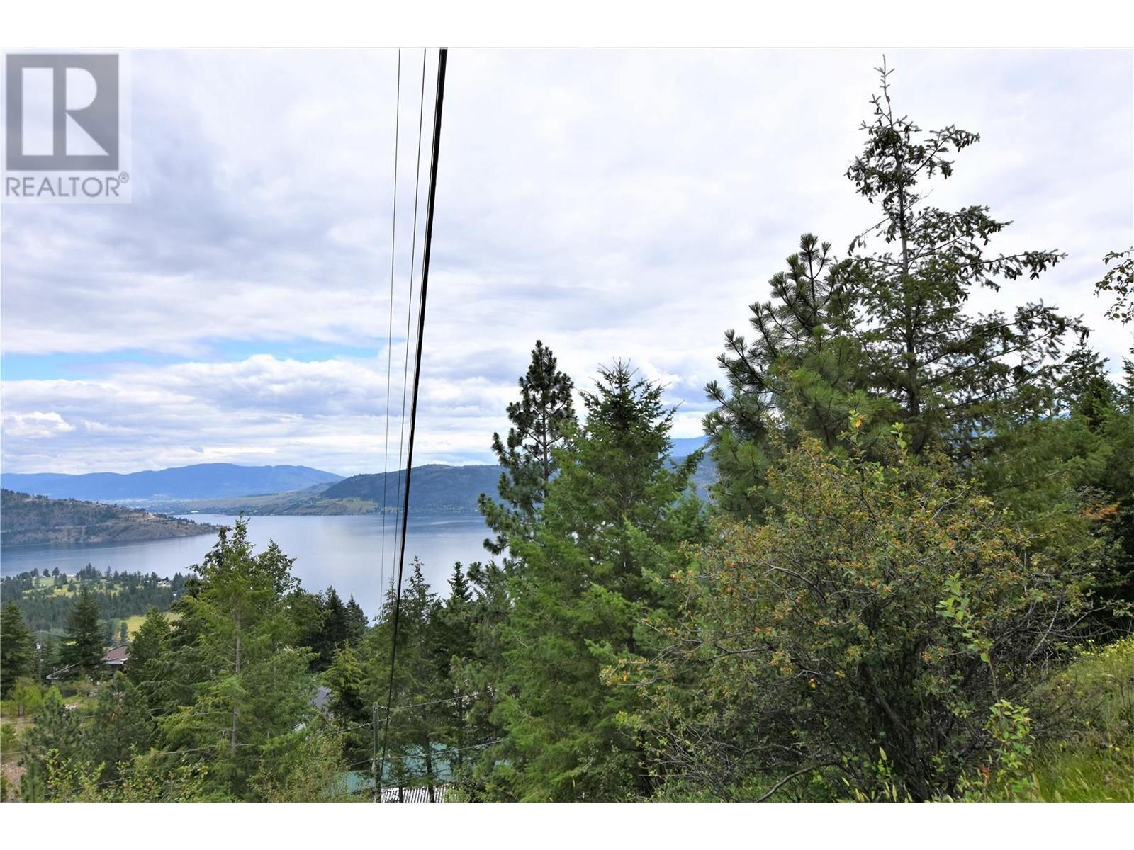 383 Lakewood Road. Vernon, British Columbia