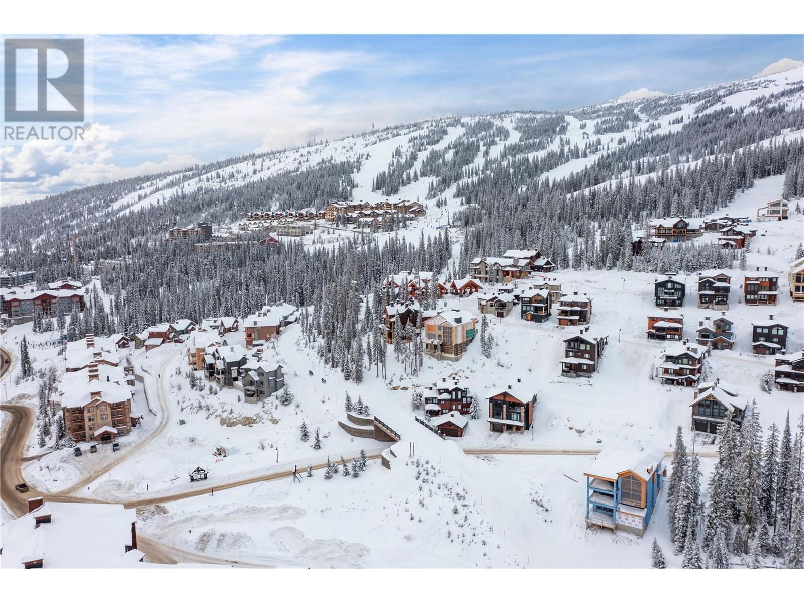 355 Feathertop Way. Big White, British Columbia