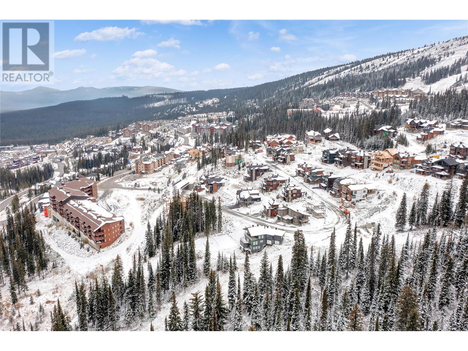 355 Feathertop Way. Big White, British Columbia