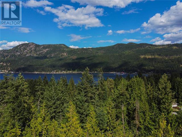 2530 Forest Drive. Blind Bay, British Columbia