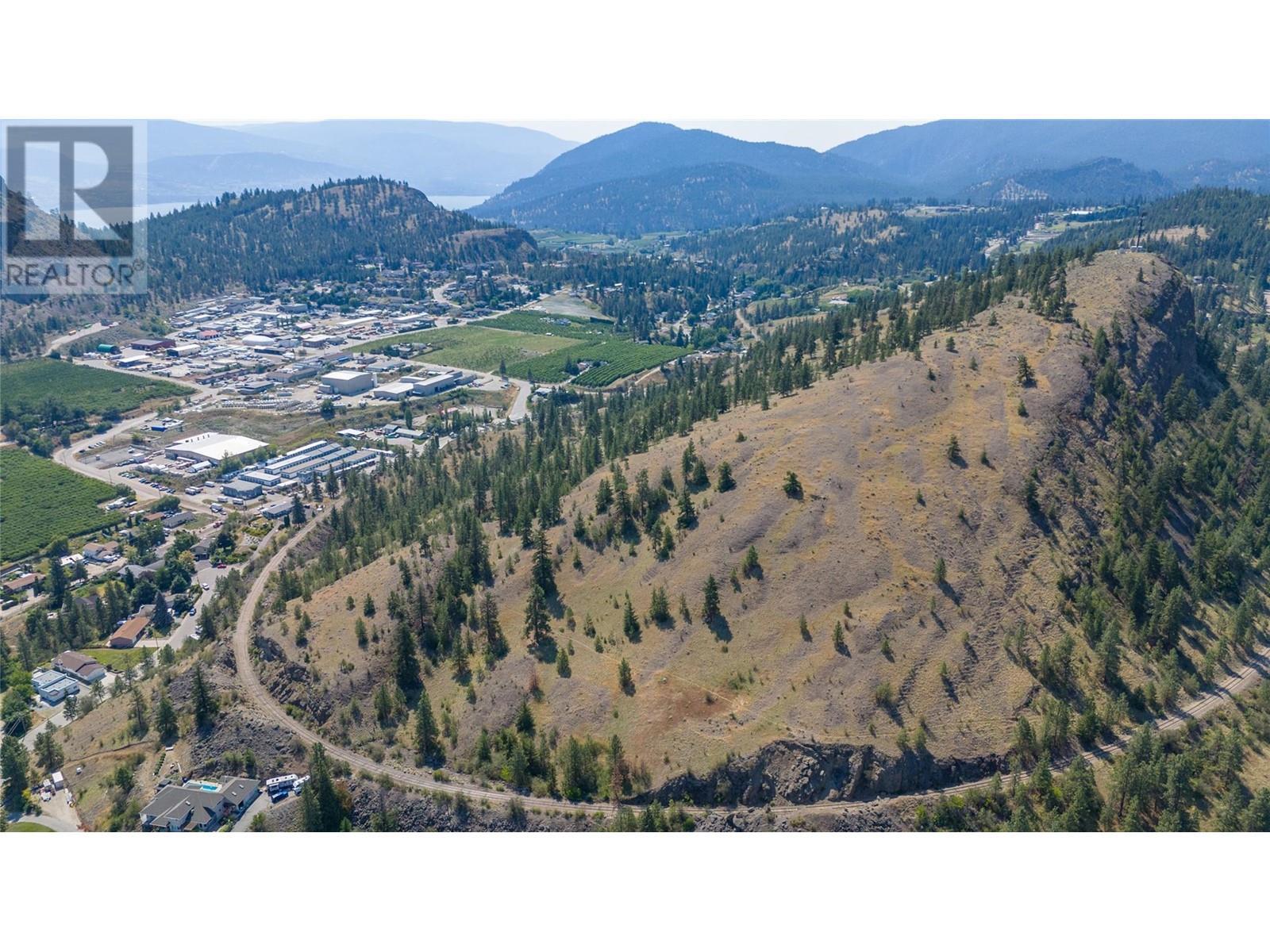 10835 Dunham Cres Crescent. Summerland, British Columbia