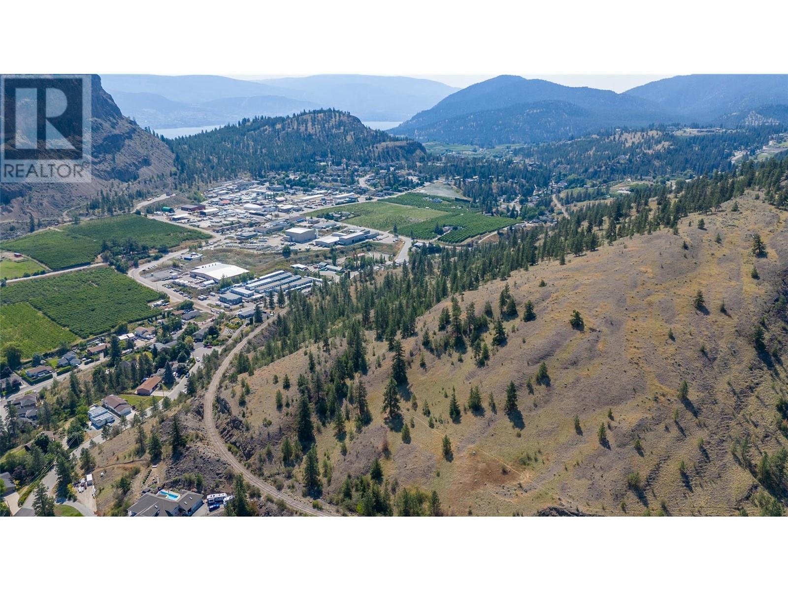 10835 Dunham Cres Crescent. Summerland, British Columbia