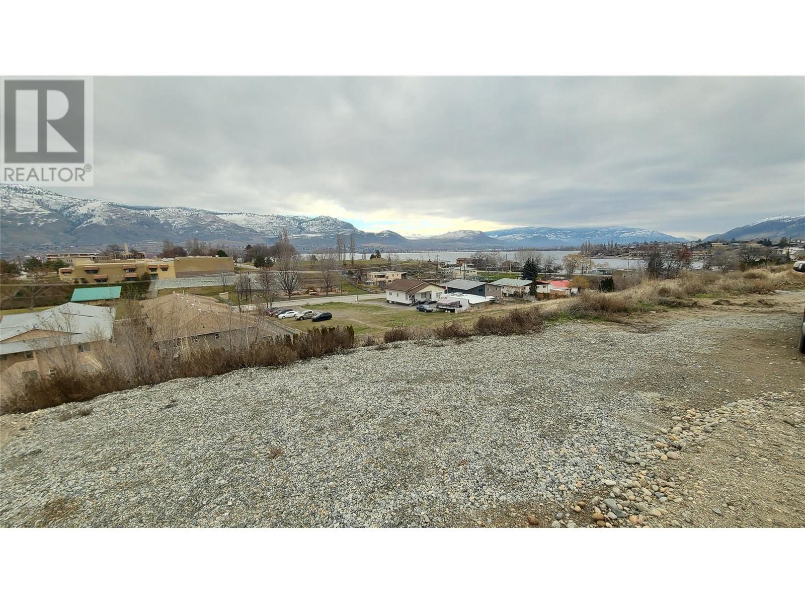 6805 Nighthawk Drive. Osoyoos, British Columbia