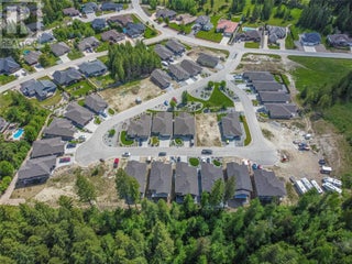 2715 Golf Course Drive Unit# 10. Blind Bay, British Columbia