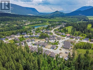 2715 Golf Course Drive Unit# 10. Blind Bay, British Columbia