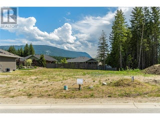 2715 Golf Course Drive Unit# 10. Blind Bay, British Columbia
