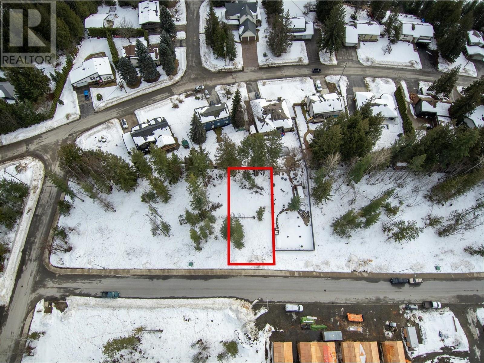 1037 Williams Gate Lane. Revelstoke, British Columbia