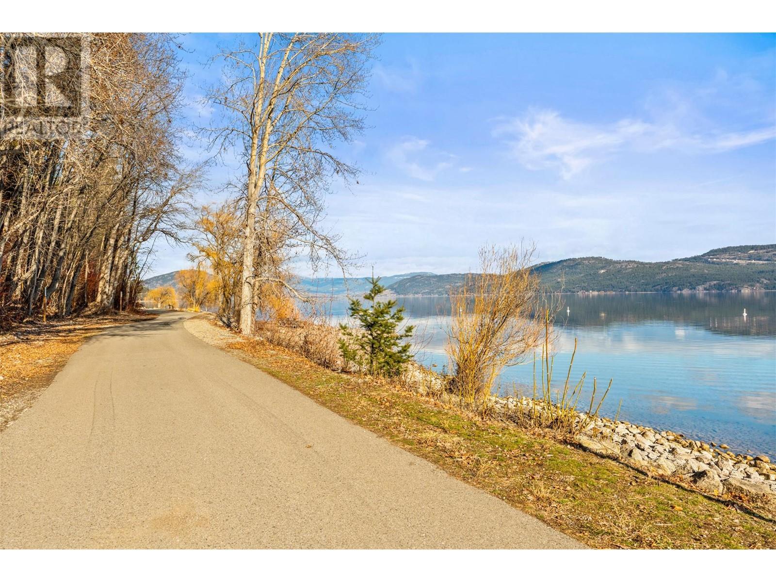 441 Mountain Drive. Vernon, British Columbia