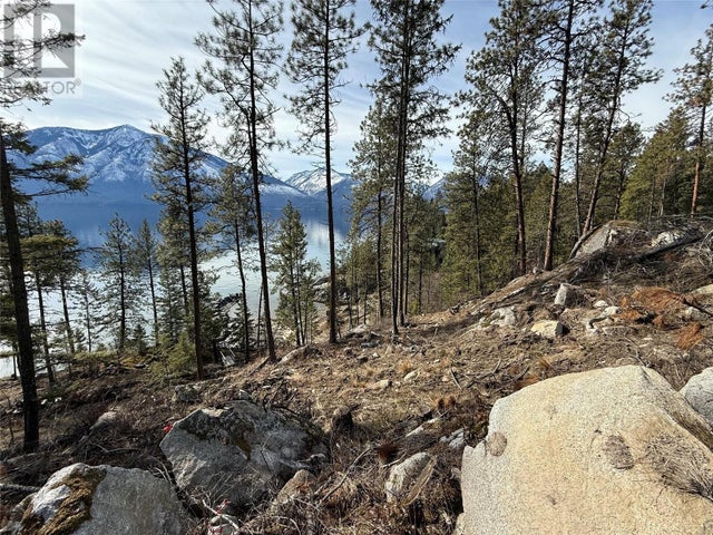 9779 3a Highway Lot# B, Kuskanook