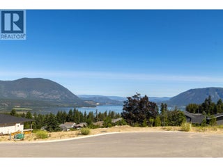 1180 16 Avenue Se. Salmon Arm, British Columbia