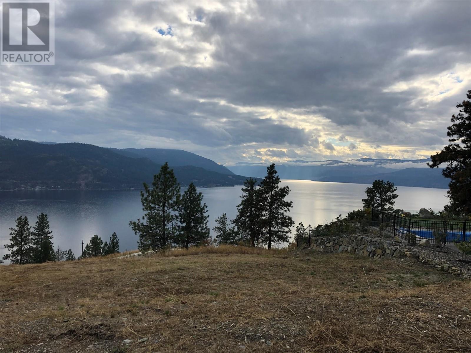 8916 Hampshire Crescent. Vernon, British Columbia