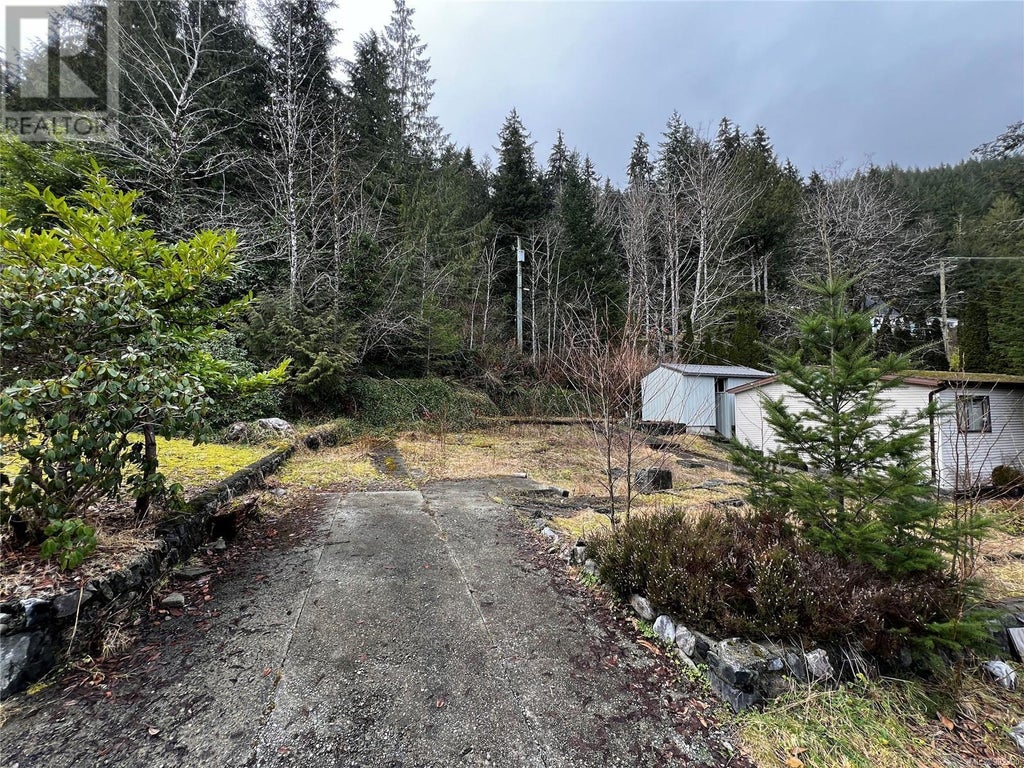 854 Maquinna Drive S, Tahsis