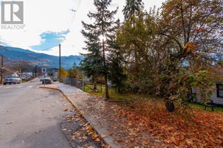 161 Shuswap Street Sw. Salmon Arm, British Columbia