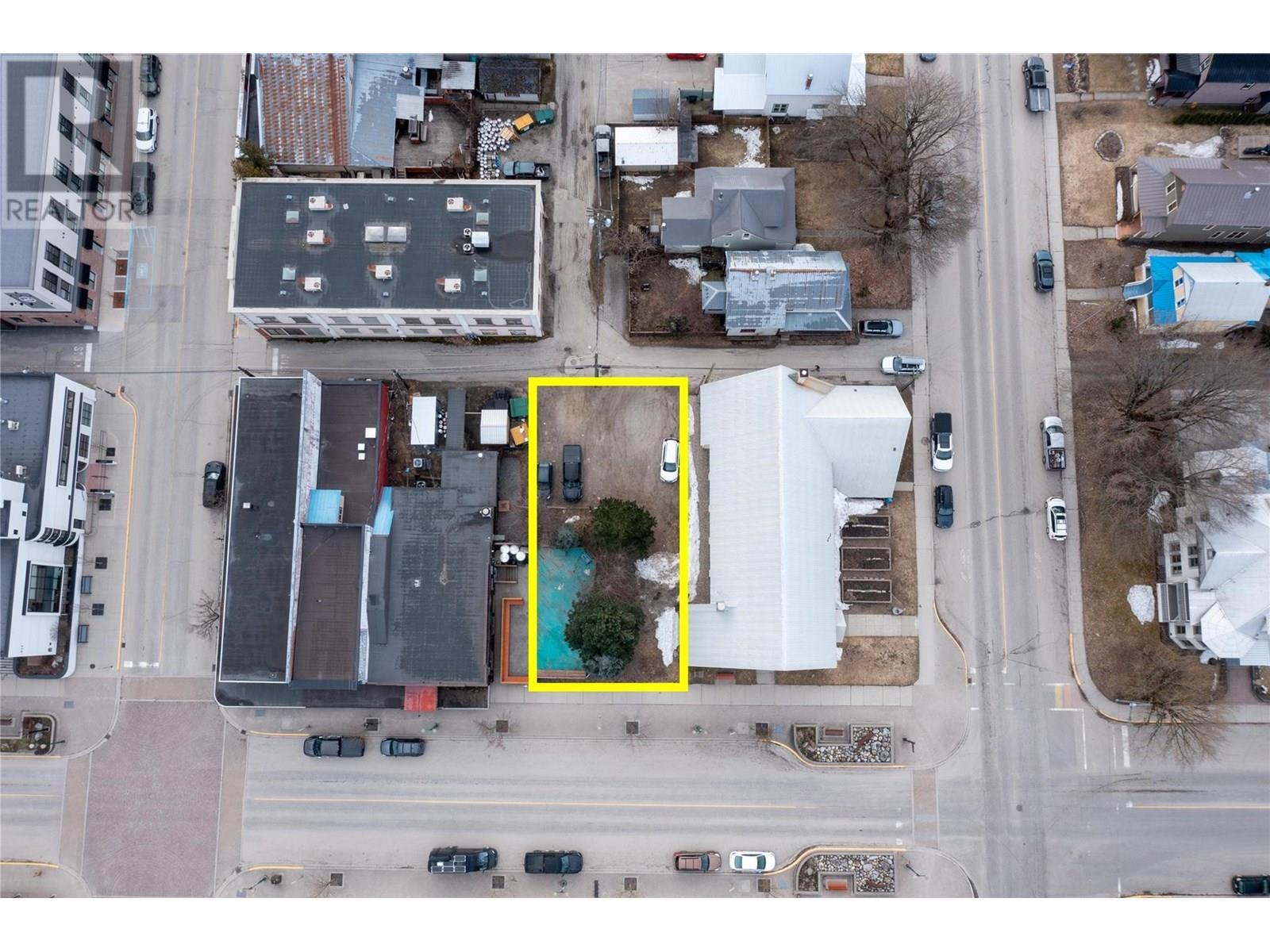 310 Mackenzie Avenue. Revelstoke, British Columbia