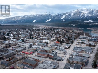 310 Mackenzie Avenue. Revelstoke, British Columbia