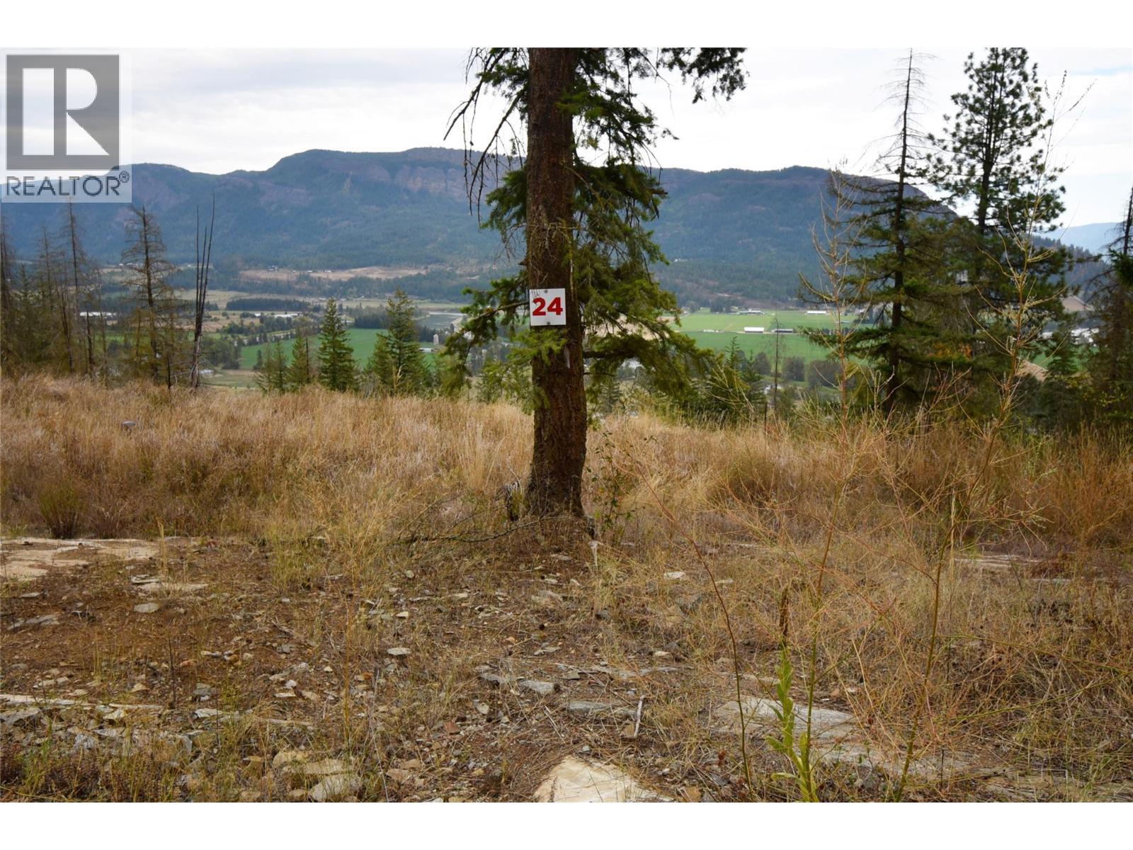 312 Oxbow Place. Enderby, British Columbia