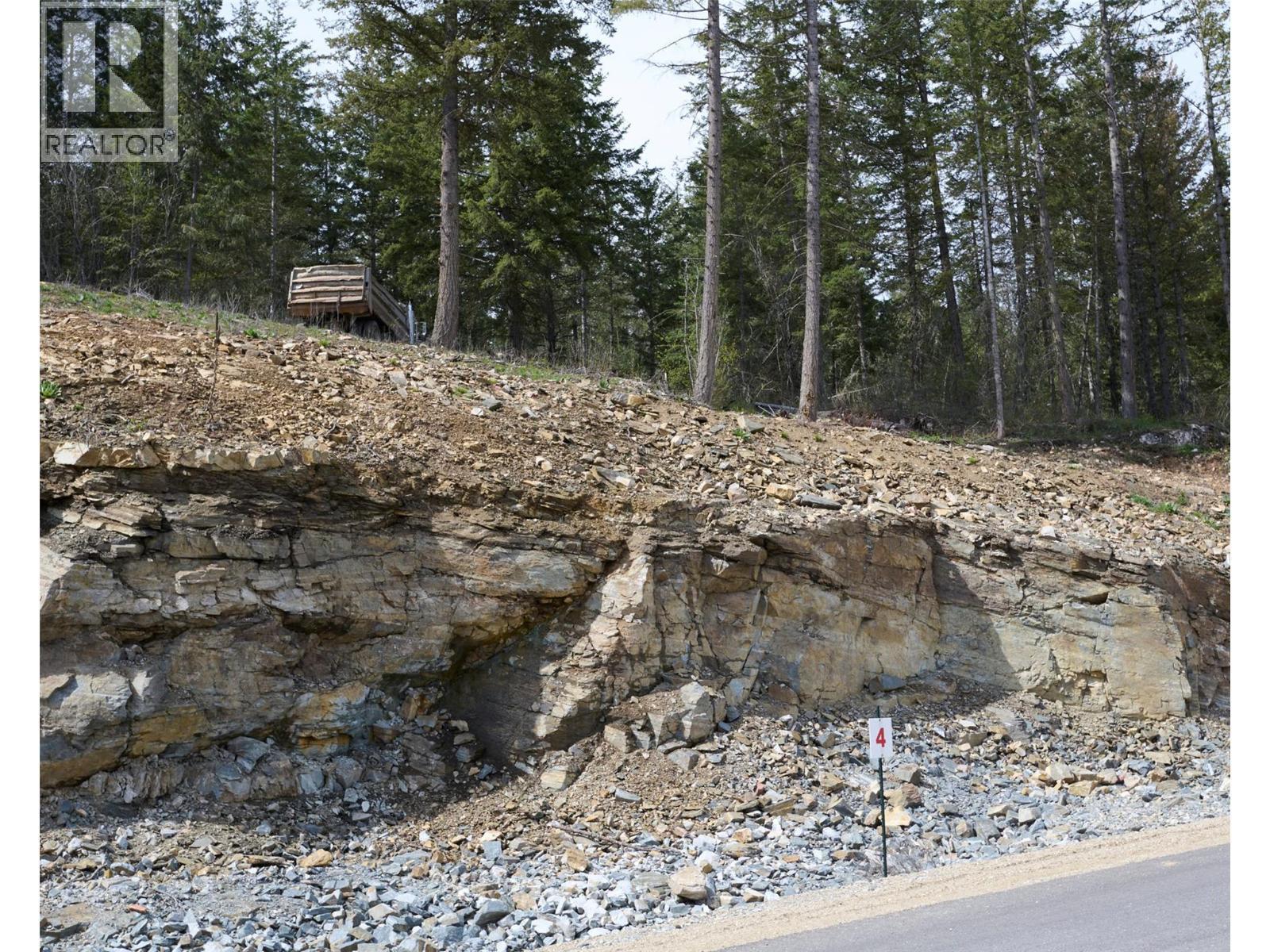 333 Oxbow Place. Enderby, British Columbia