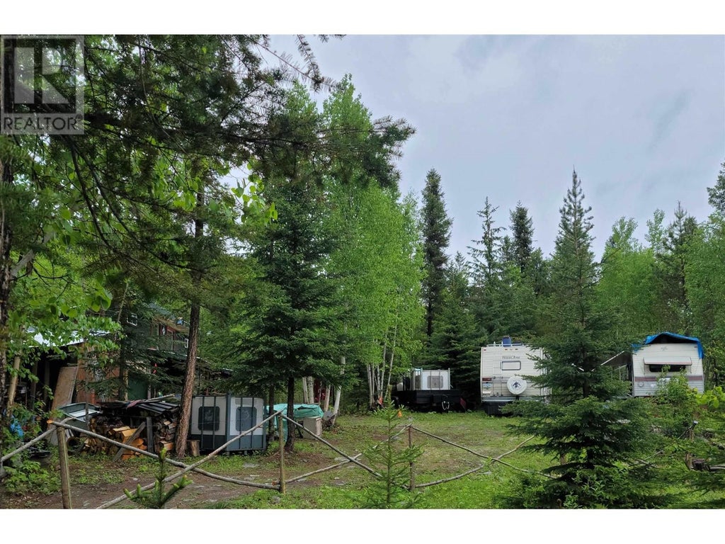 2666 Eagle Creek Road, Canim Lake