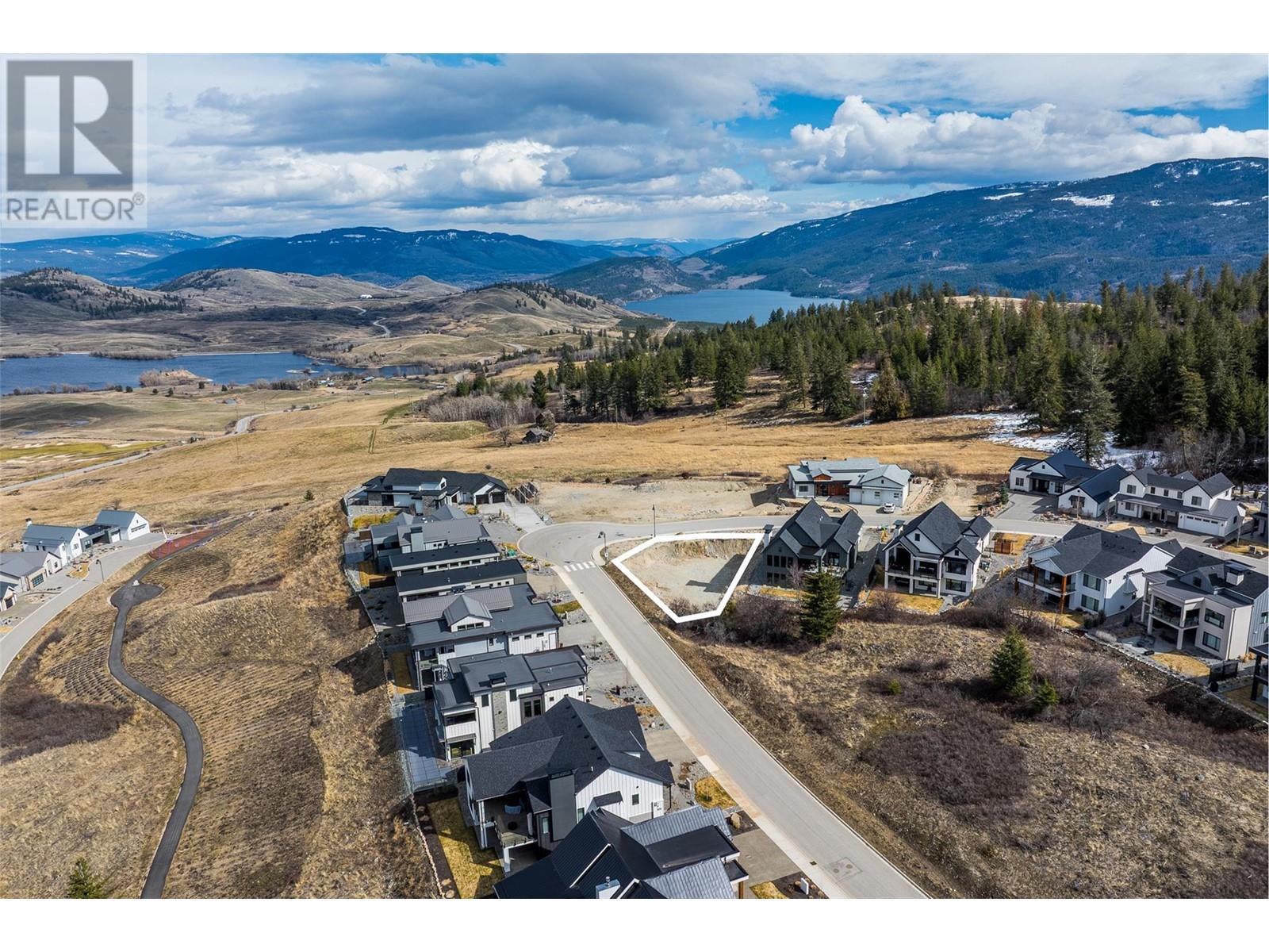 201 Diamond Way. Vernon, British Columbia