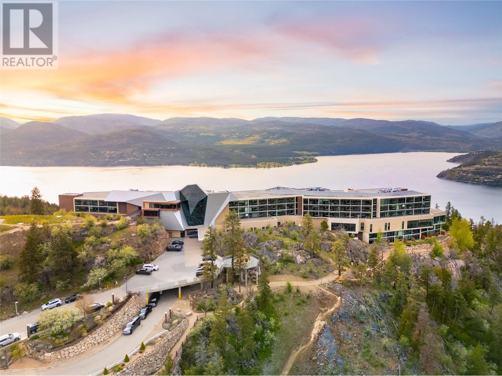 201 Diamond Way. Vernon, British Columbia