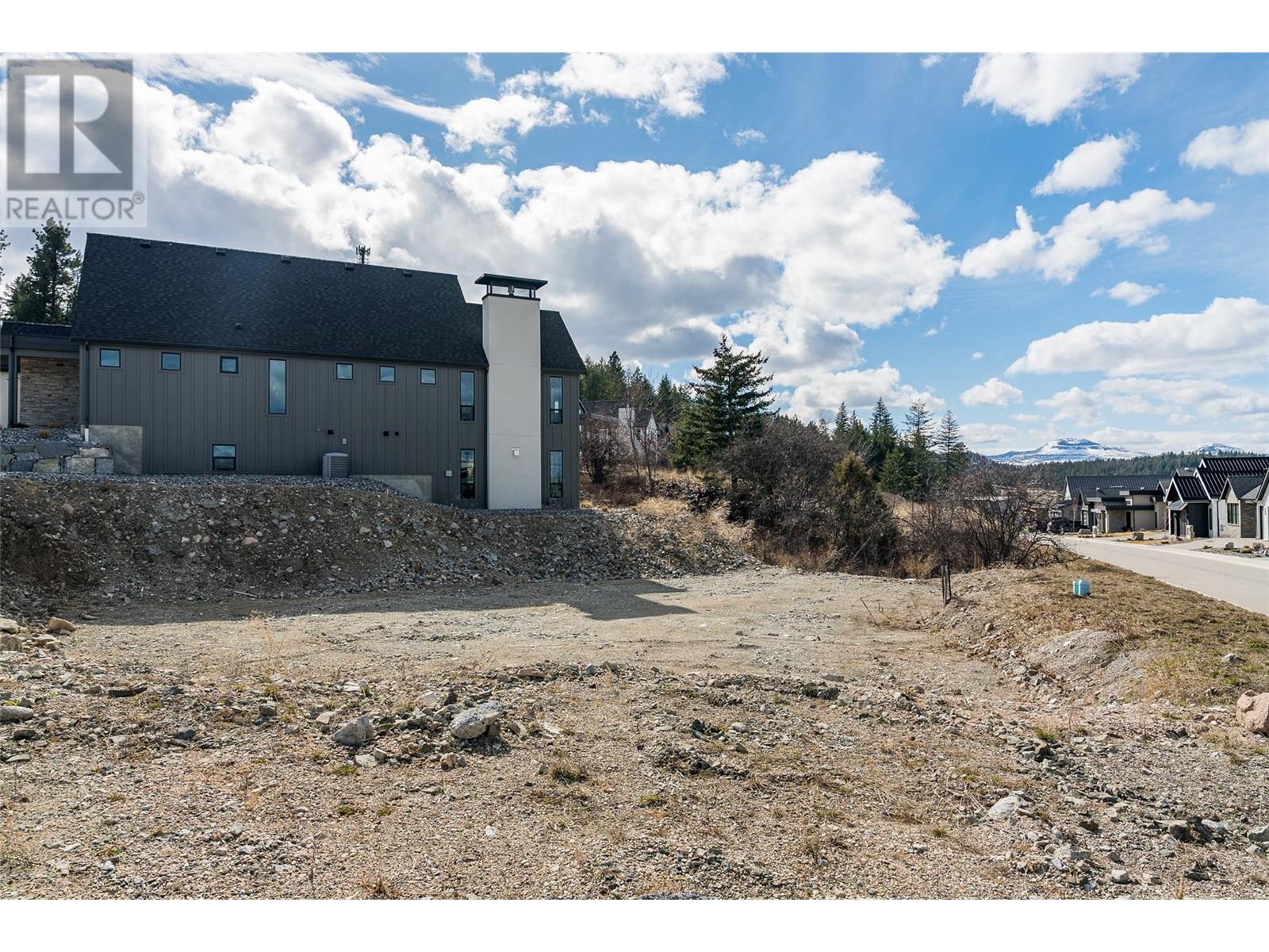 201 Diamond Way. Vernon, British Columbia