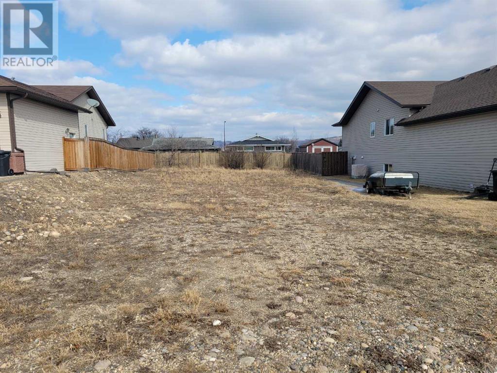 9118 129 Avenue, Peace River