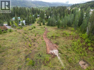 4103 Balsam Way. Malakwa, British Columbia