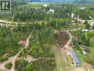 4103 Balsam Way. Malakwa, British Columbia