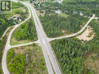 4103 Balsam Way. Malakwa, British Columbia