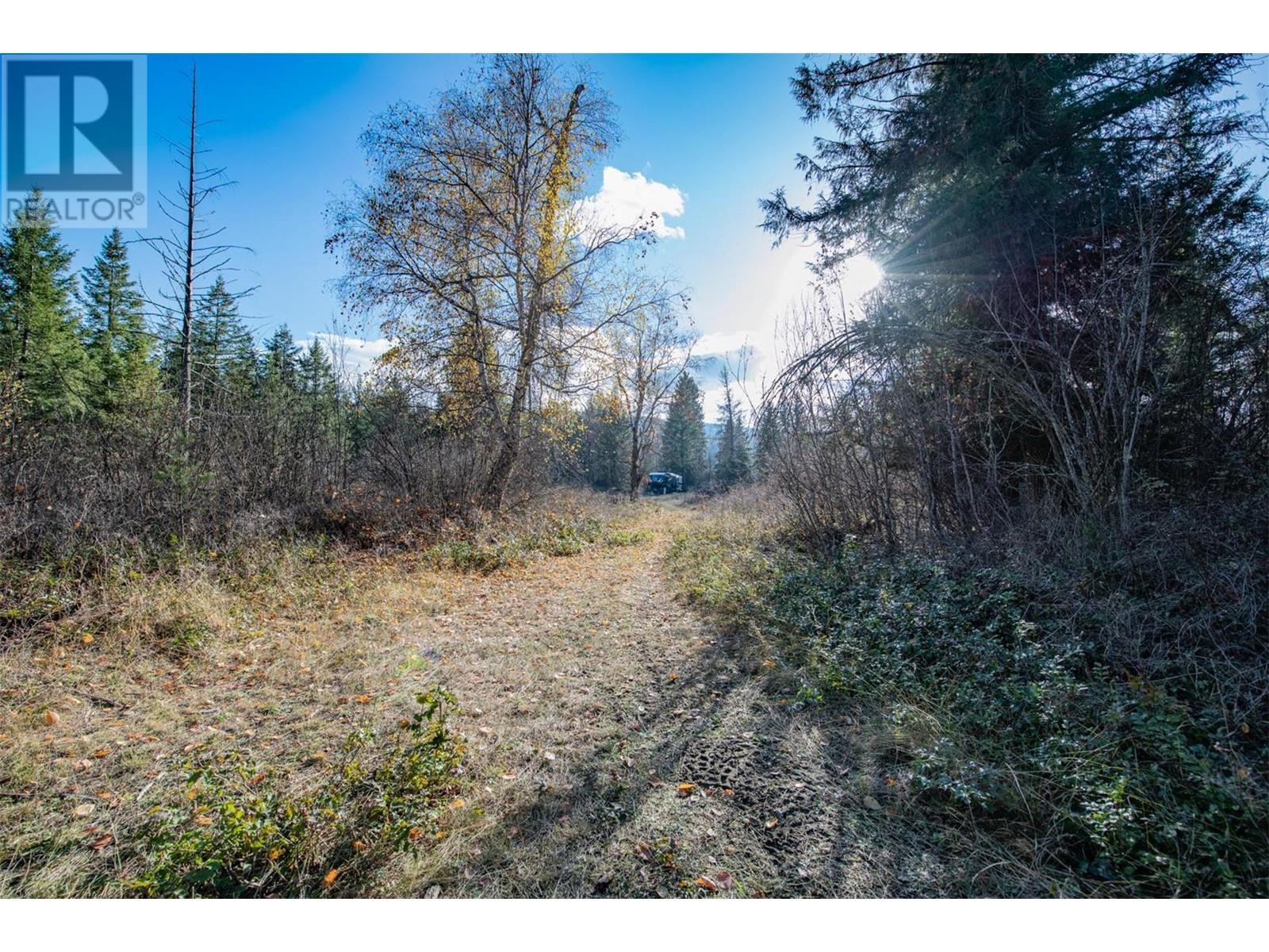 370 Charles Road. Cherryville, British Columbia