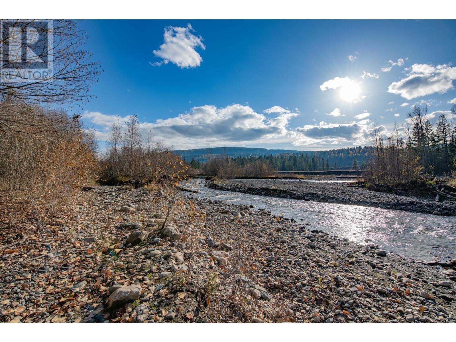 370 Charles Road. Cherryville, British Columbia