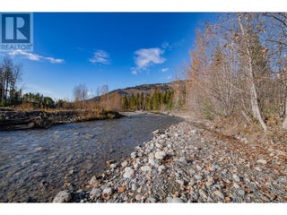 370 Charles Road. Cherryville, British Columbia