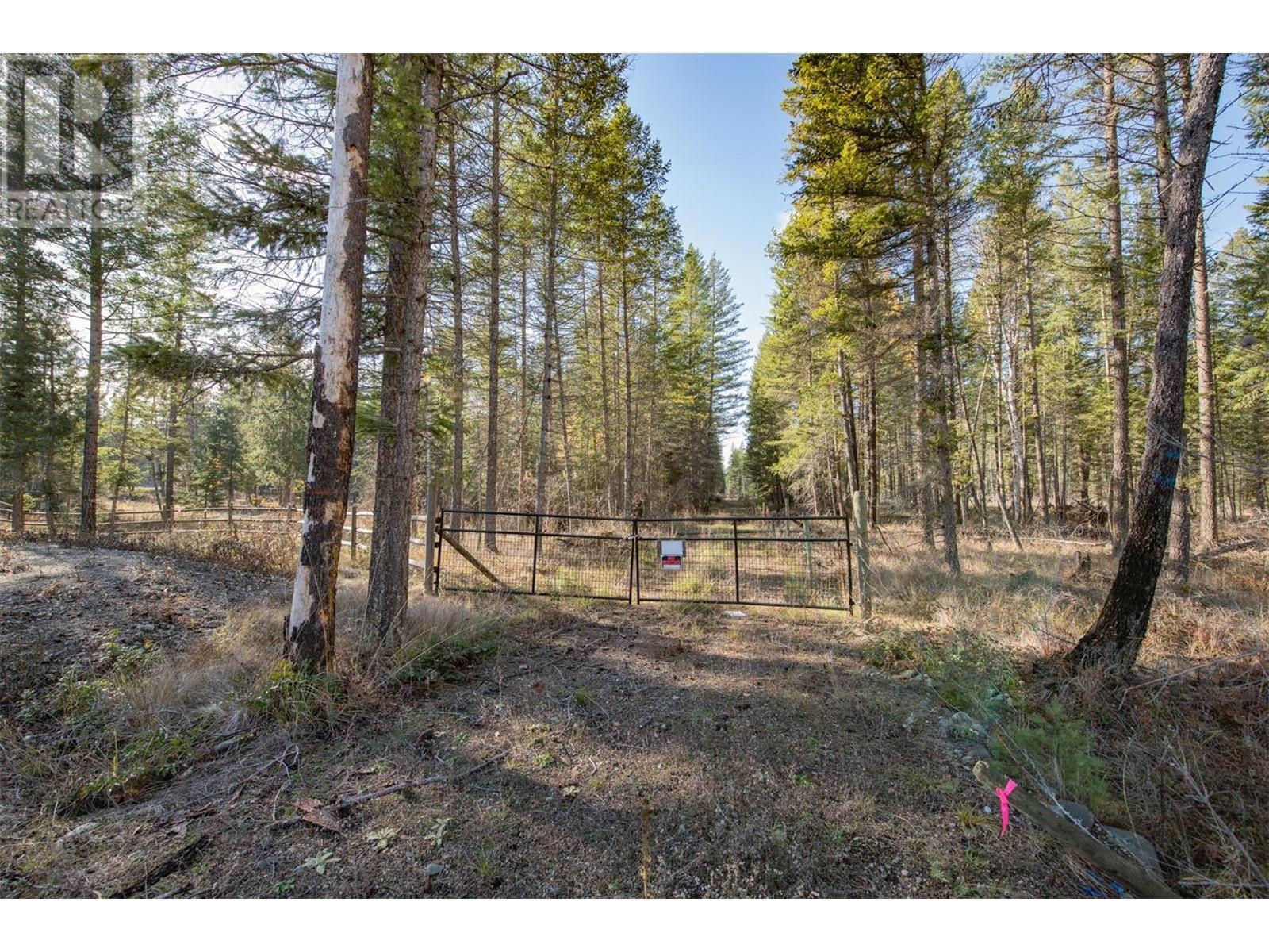 370 Charles Road. Cherryville, British Columbia