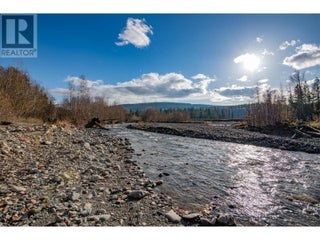 370 Charles Road. Cherryville, British Columbia