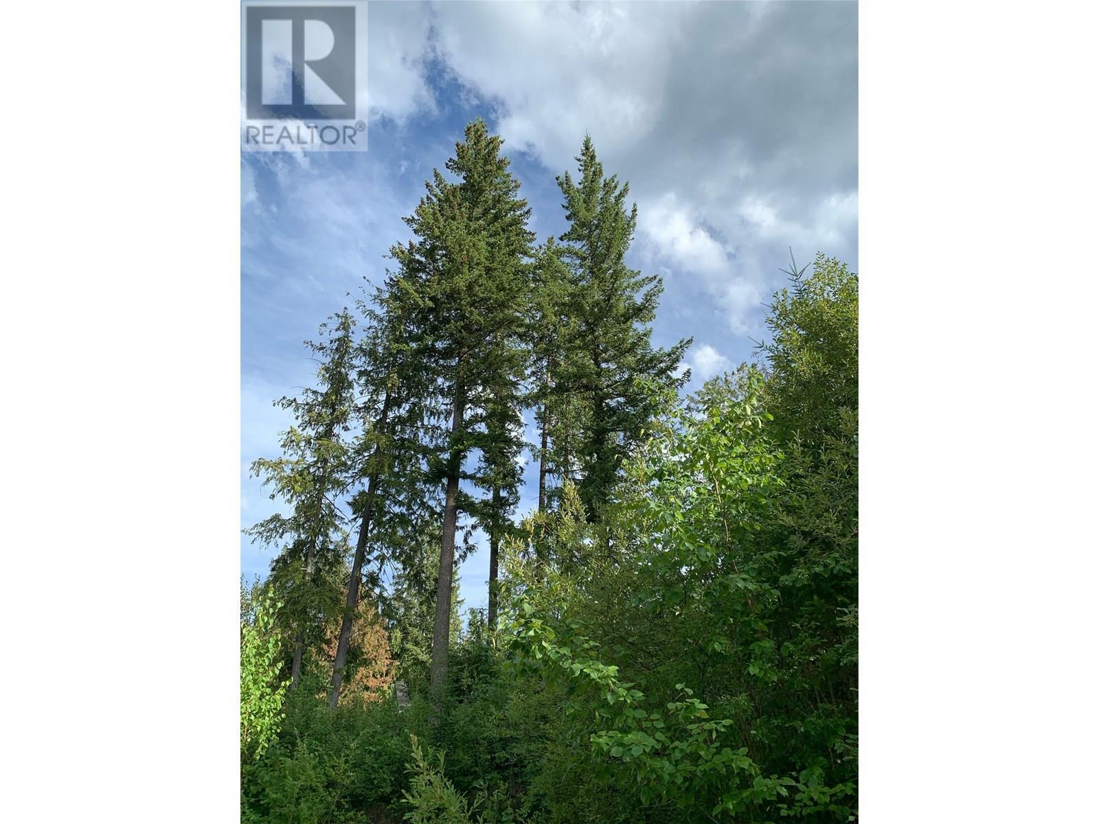 65 Huckleberry Drive. Sorrento, British Columbia