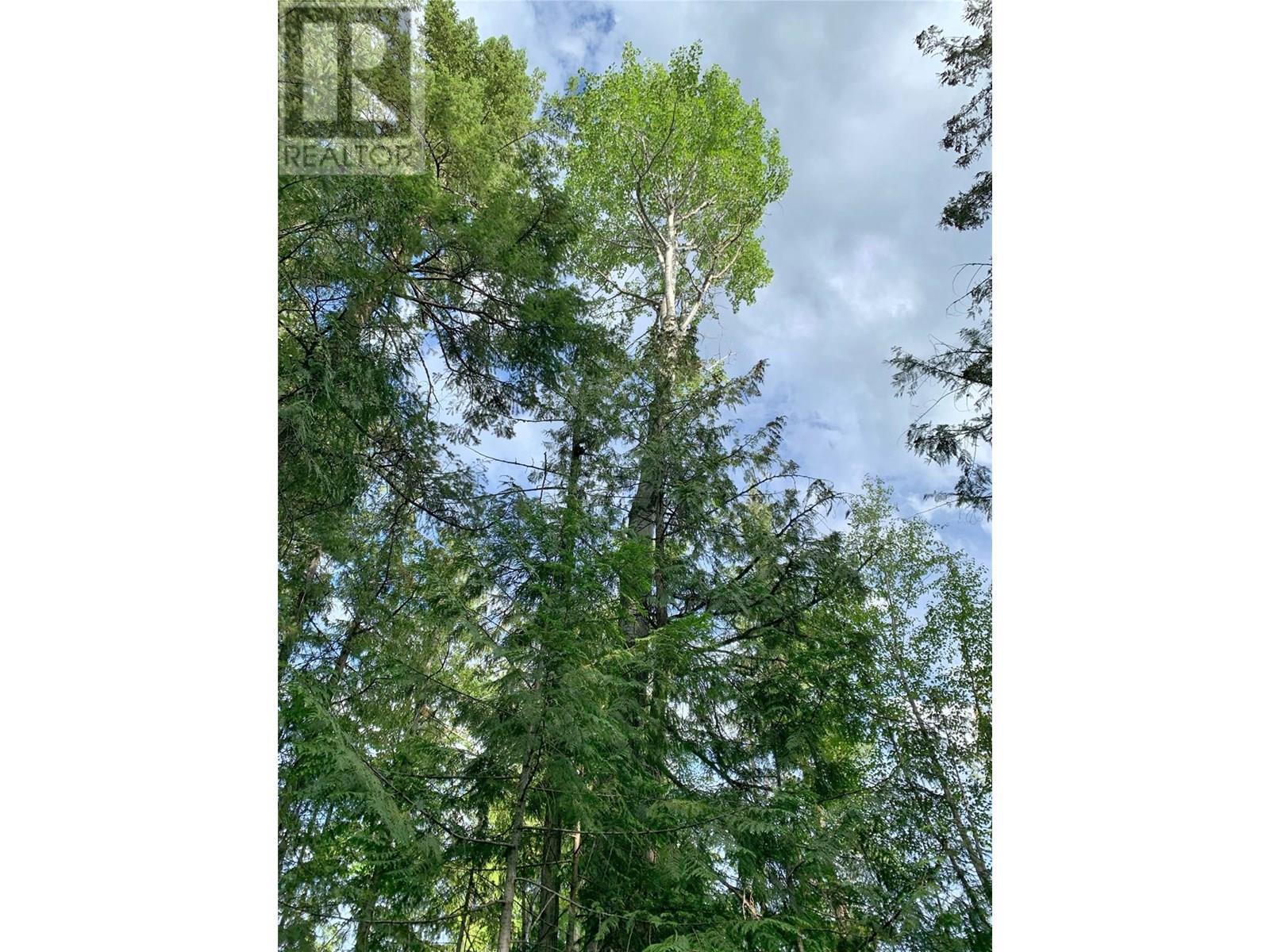 65 Huckleberry Drive. Sorrento, British Columbia