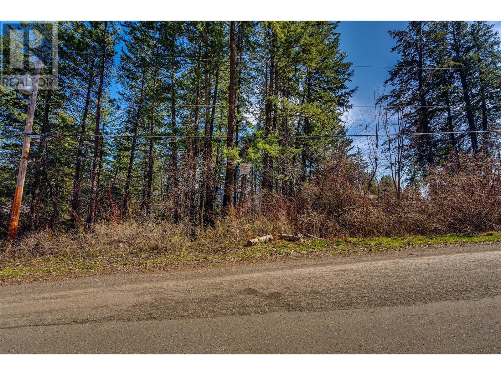 583 Moody Crescent. Vernon, British Columbia