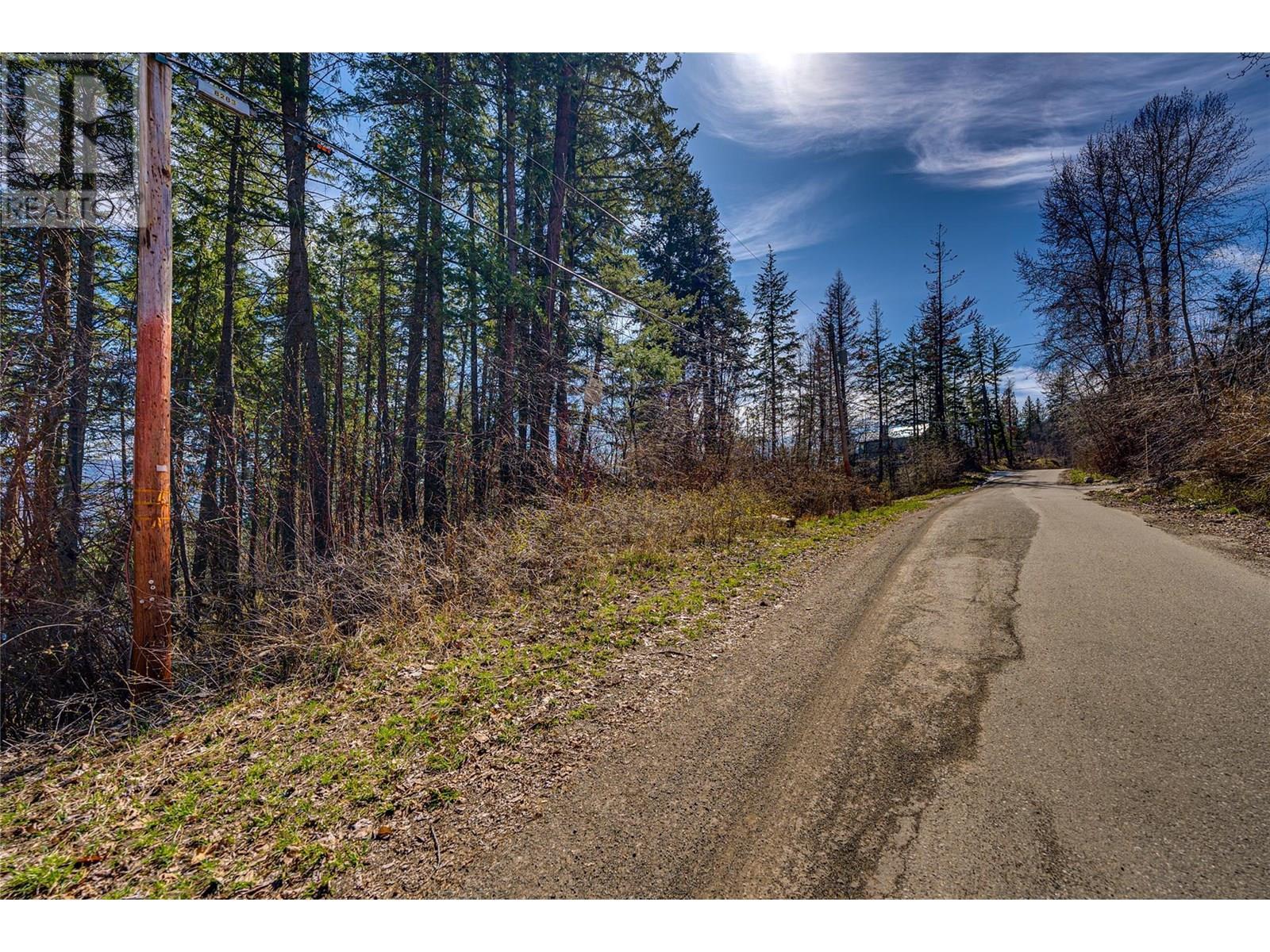 583 Moody Crescent. Vernon, British Columbia