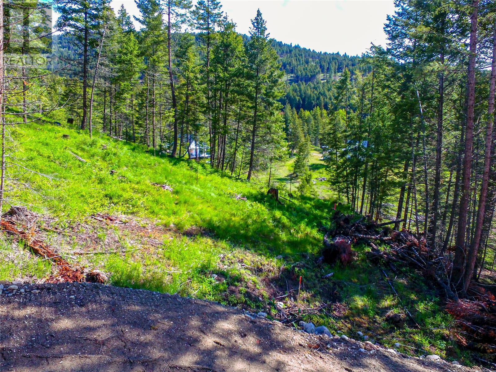 1833 Cardinal Creek Road. Kelowna, British Columbia