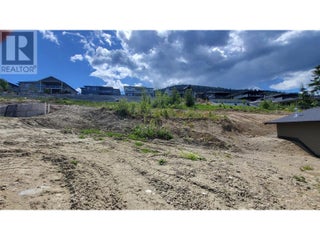 1120 16 Avenue Unit# 8 Lot# 8. Salmon Arm, British Columbia