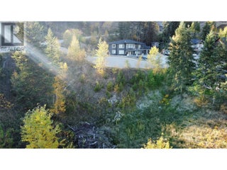 2571 Cedar Ridge Court. Lumby, British Columbia