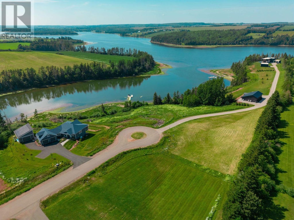 4 Lenny's Lane, Clinton