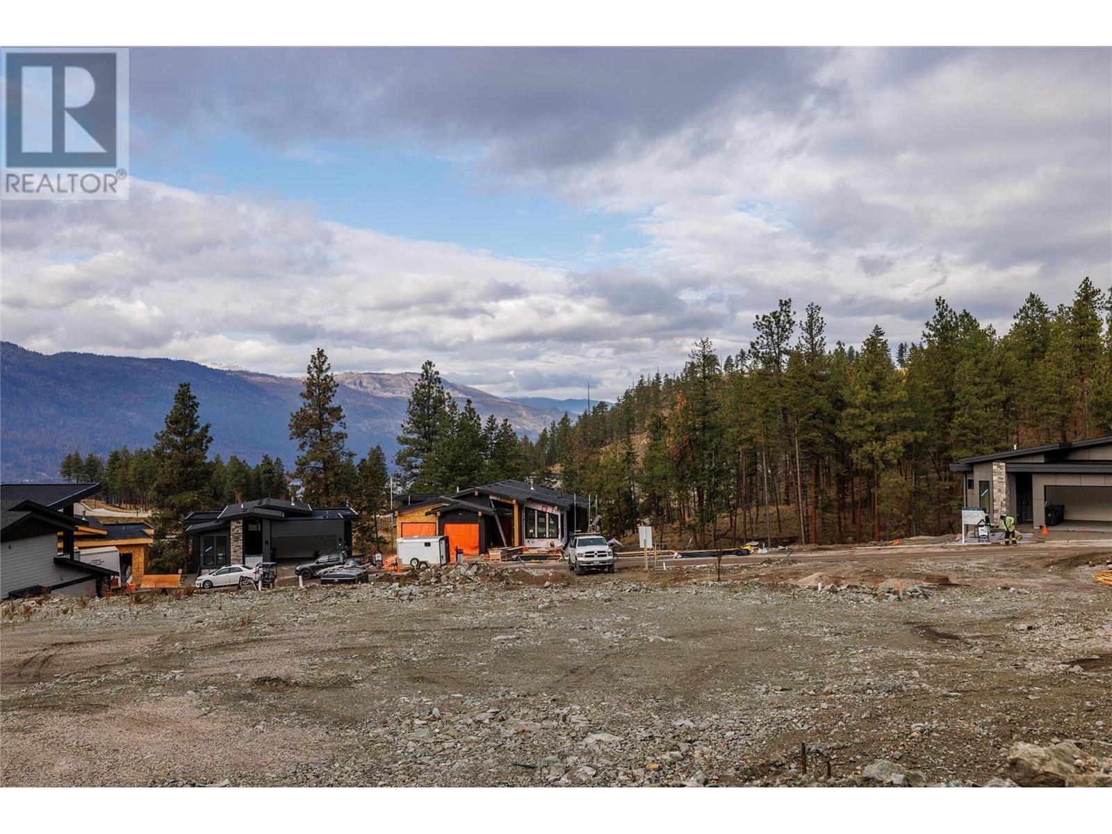 1960 Northern Flicker Court Unit# 8. Kelowna, British Columbia