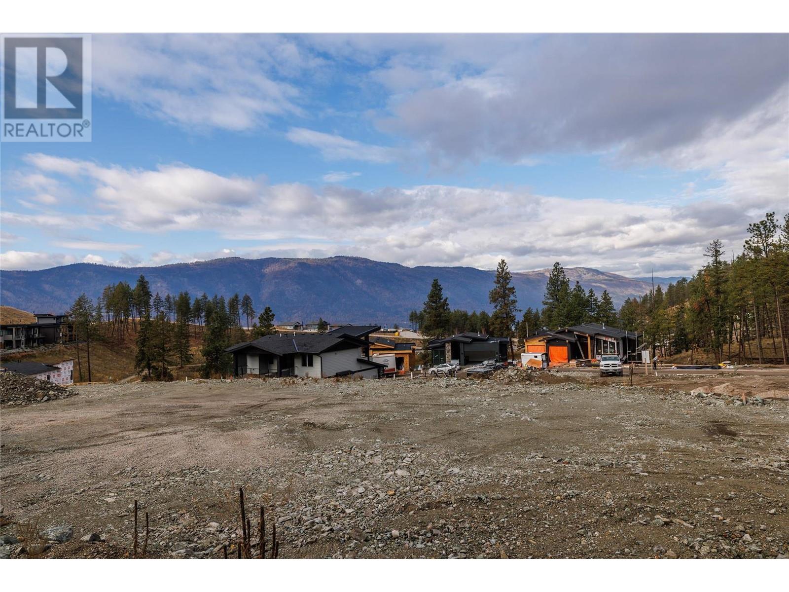 1960 Northern Flicker Court Unit# 8. Kelowna, British Columbia