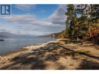 1960 Northern Flicker Court Unit# 8. Kelowna, British Columbia