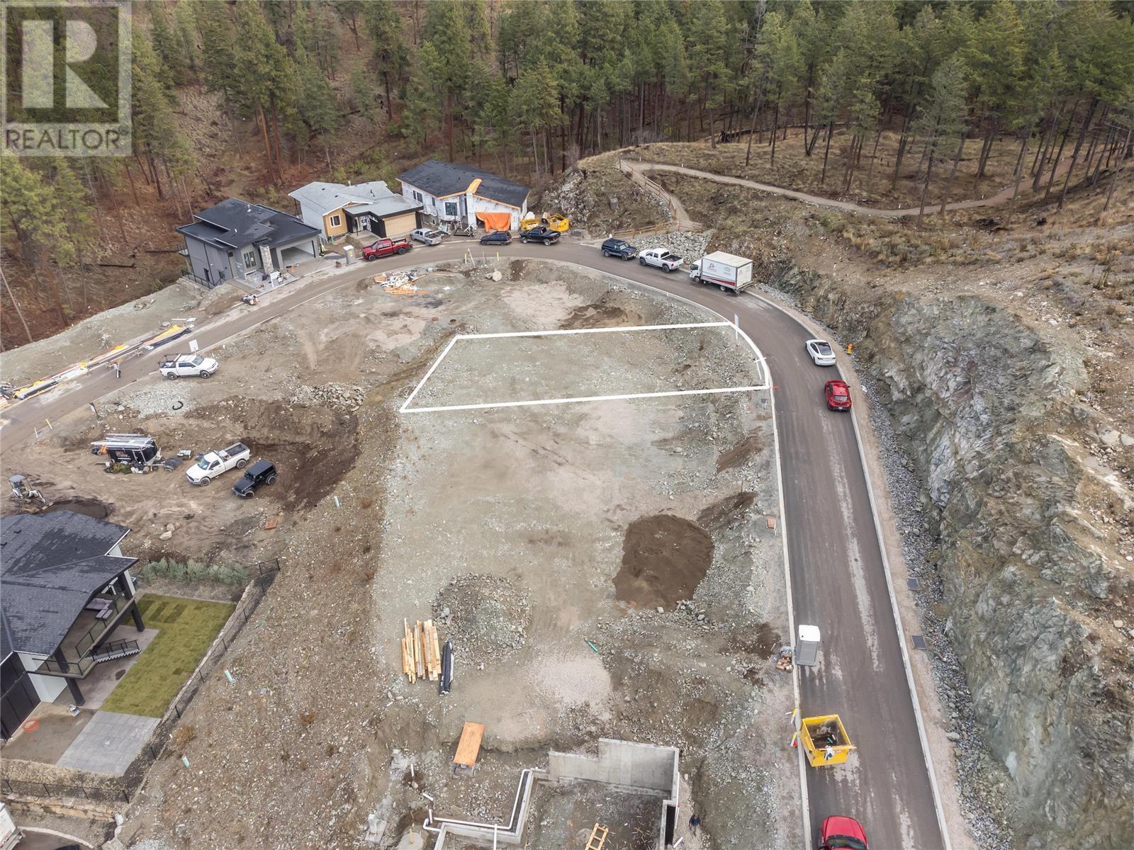 1960 Northern Flicker Court Unit# 8. Kelowna, British Columbia