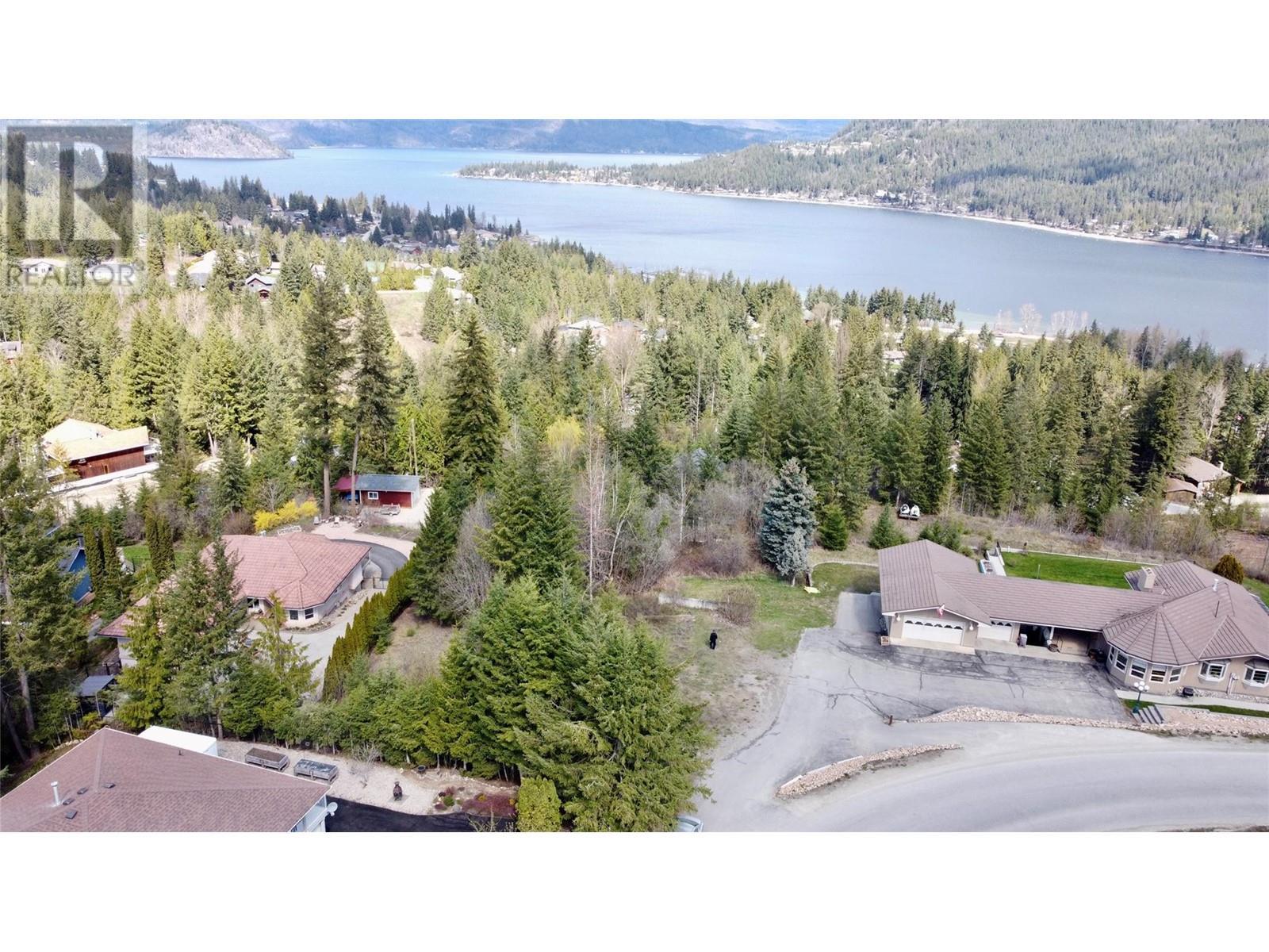 Lot 24 Golf Course Drive. Blind Bay, British Columbia